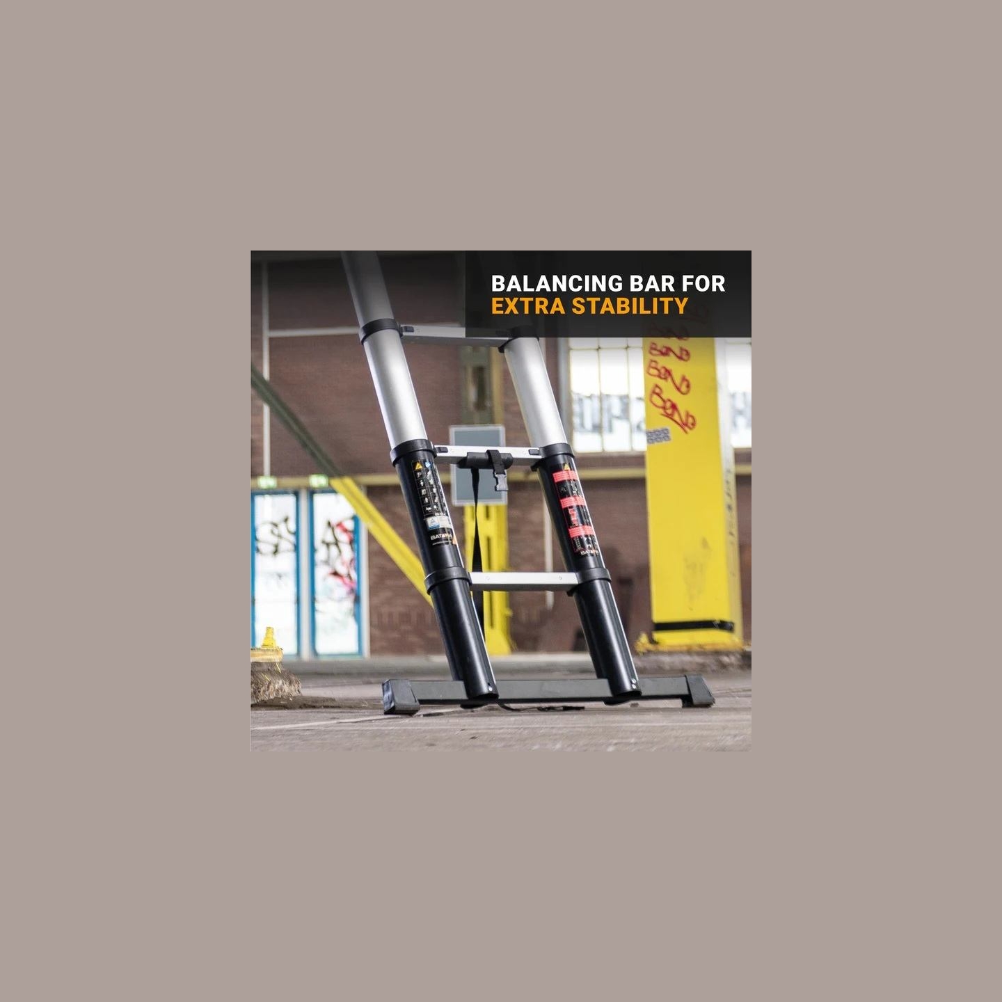Batavia B.v. | Giraffe PRO Telescopic Ladder 3.81 m