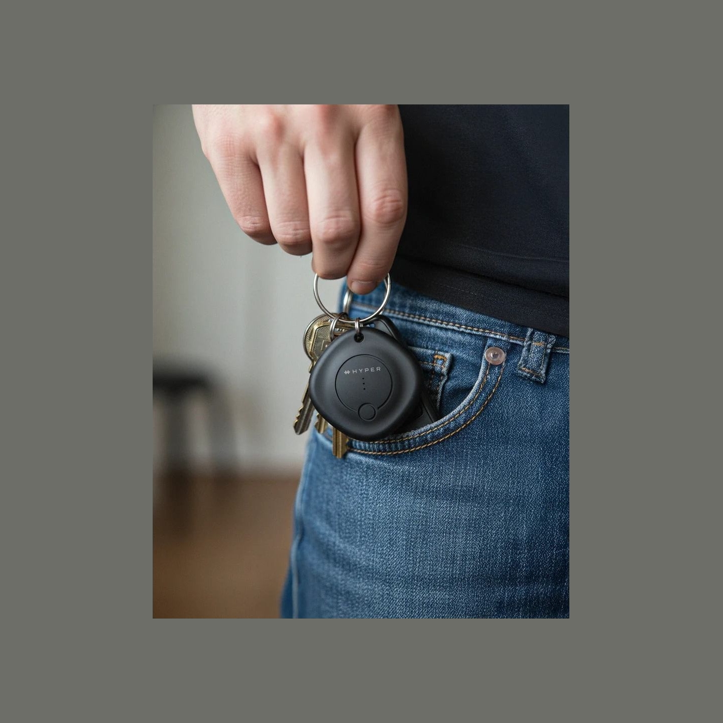 Hyper | HyperShield Universal Find My Locator/Tracker | HS5800BKGL | Black