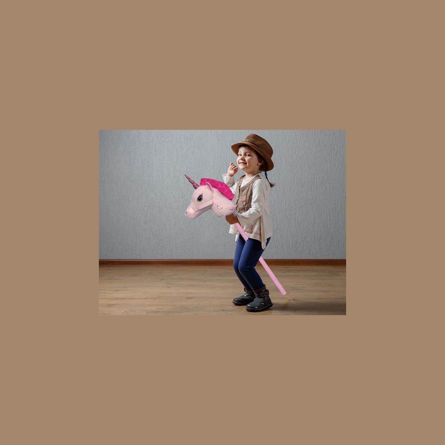 Koala Games G2587 Plush With Stick & Sound (Random)