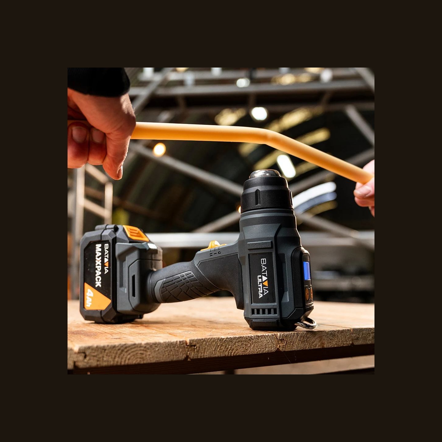 Batavia B.v. 18V Cordless Heat Gun with Digital LCD Display (battery and charger not included)