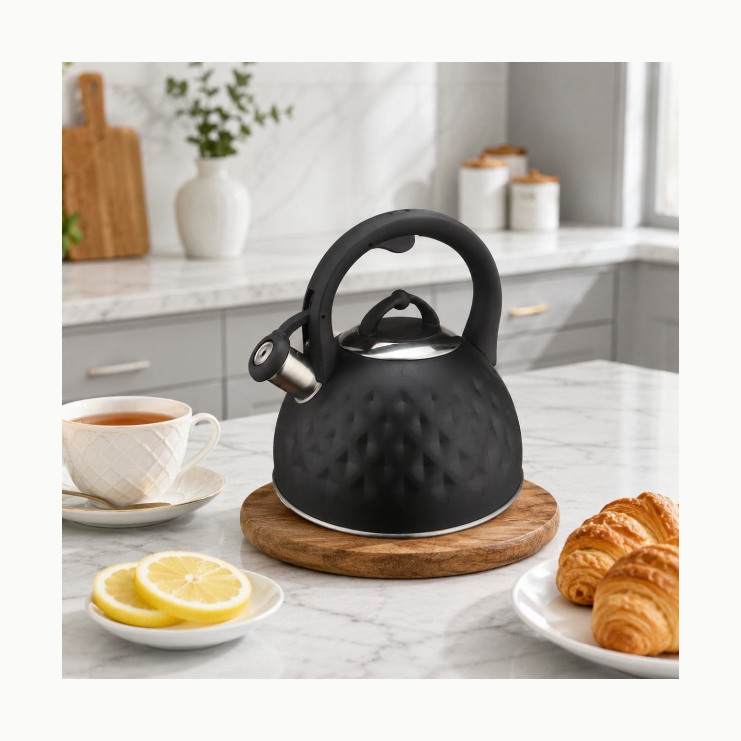 Brock MWK 003 BK La Cuisinette Kettle 2,5L Black/Steel