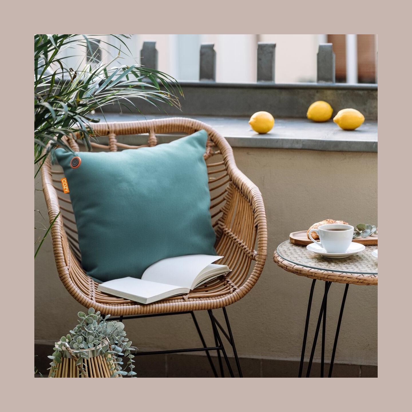 Bodi-Tek COZY Una Heated Comfort Cushion 45 x 45cm, Green