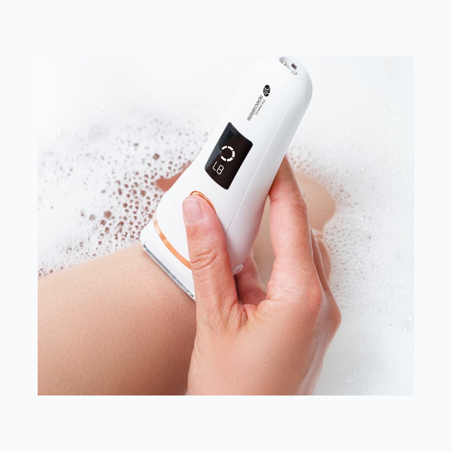 RIO SHLD-EU/1.2 Go Smooth Vet & Dry Lady Shaver, White