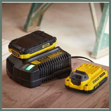 Stanley | 18V V20 4A Fast Charger | SFMCB14-QW