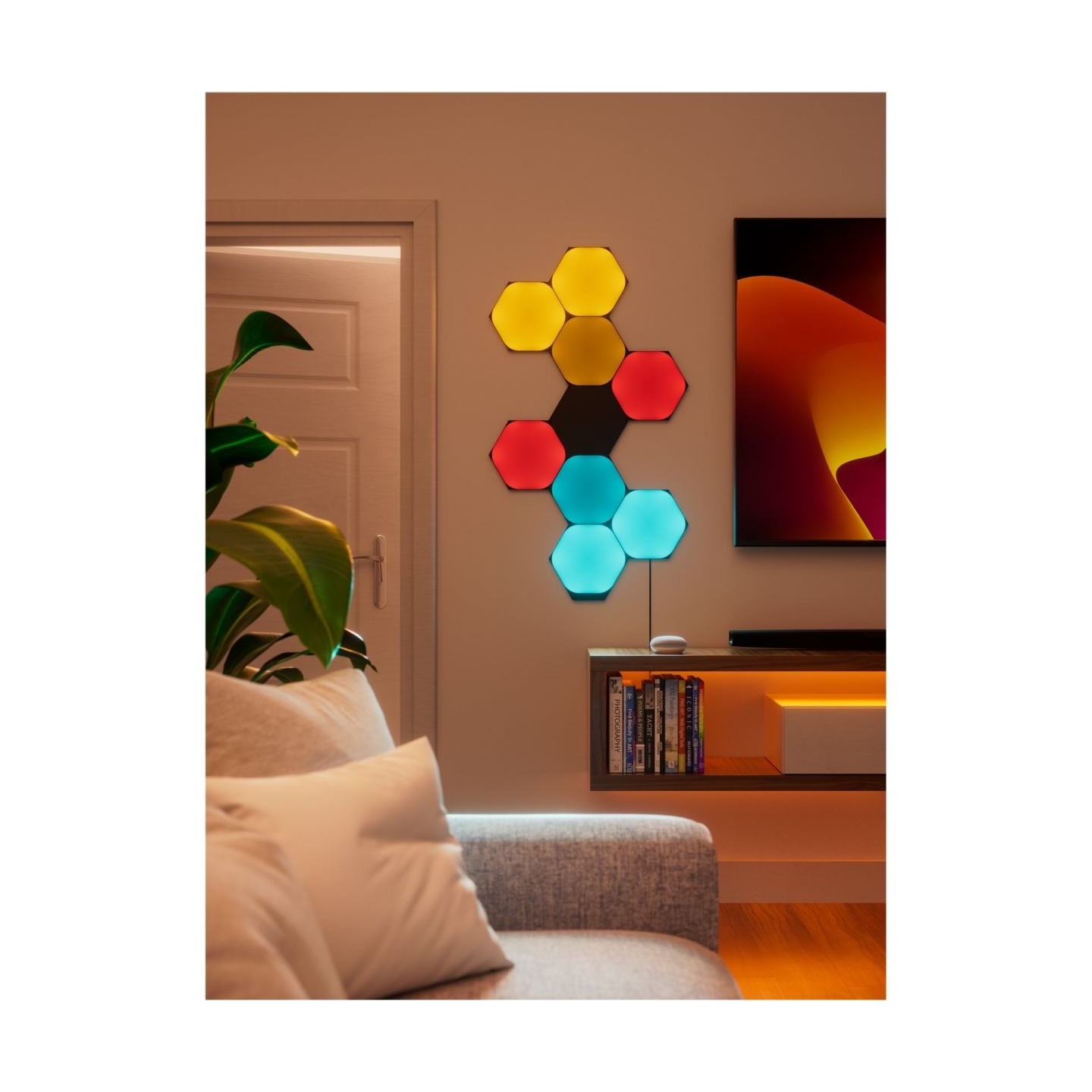 Nanoleaf | Shapes Black Hexagons Starter Kit (9 panels) | 42 W | WiFi