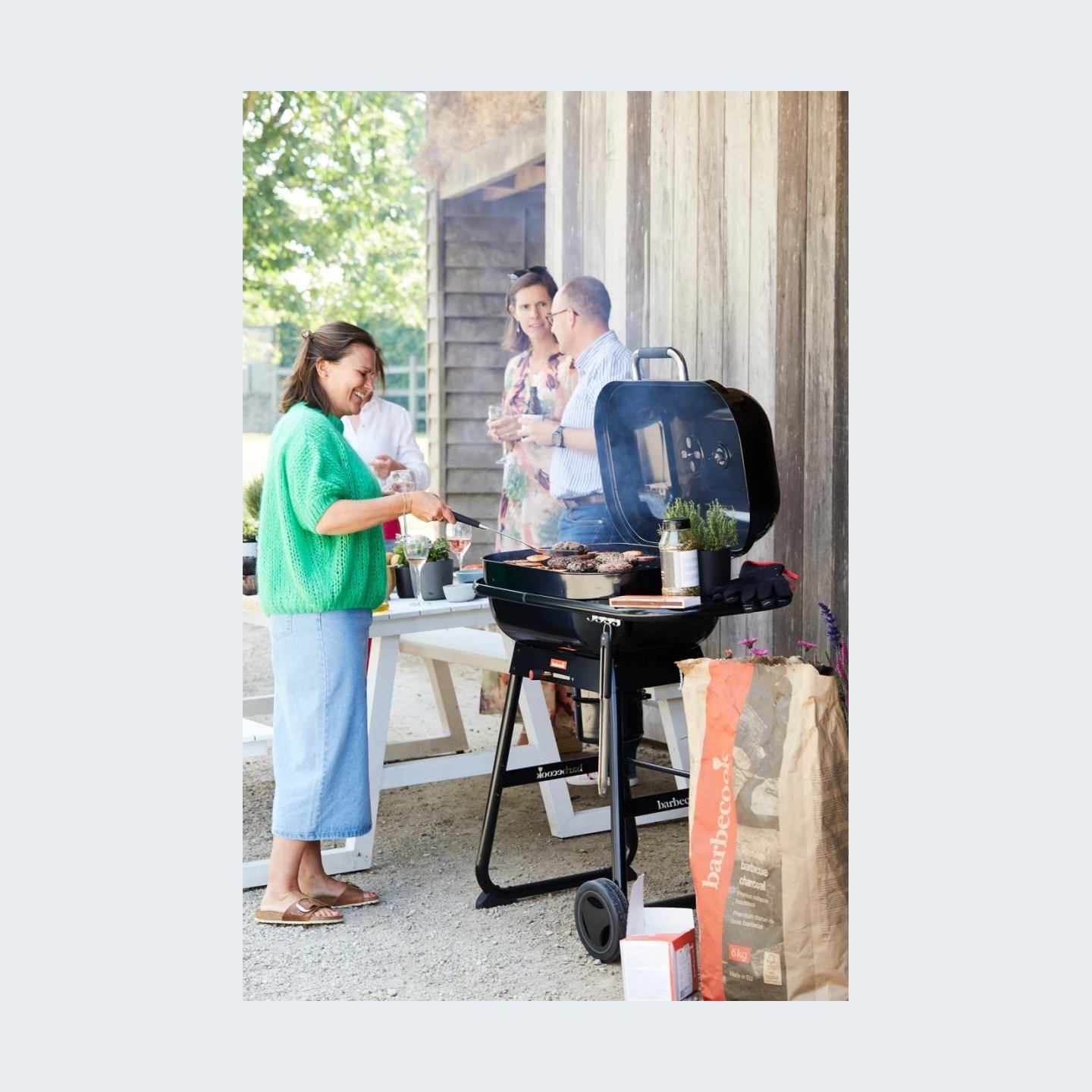 Barbecook Charcoal Barbecue Magnus Comfort, 85 x 64 x 110 cm | BC-CHA-1068 | Black
