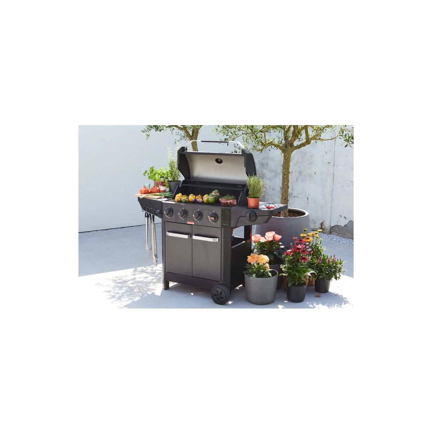 Barbecook Gas Barbecue Luca 412 with Cabinet and Sideburner, 145.4 x 60.3 x 112.3 cm | BC-GAS-3100