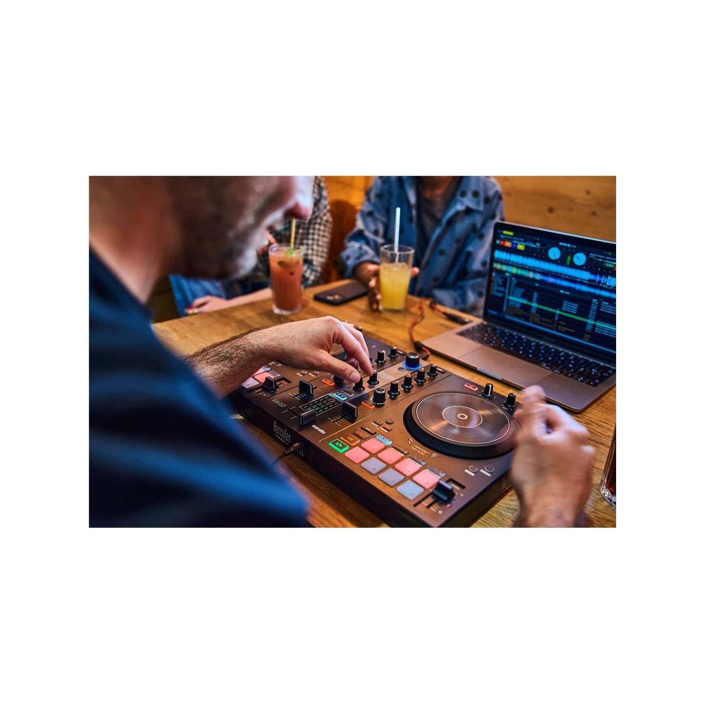 Hercules | DJControl Inpulse 300 MK2 | Speakers | USB connectivity