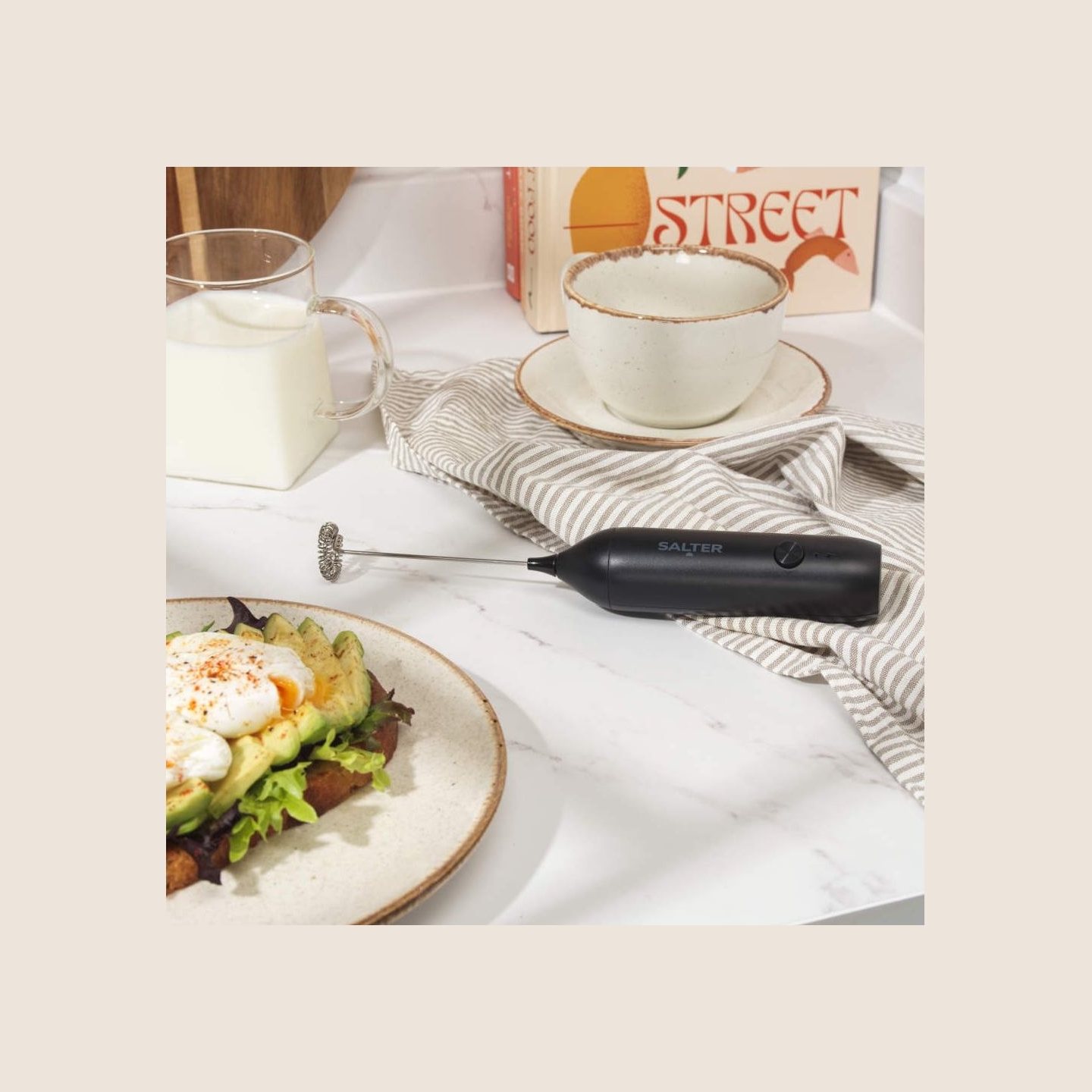 Salter BW14234 Rechargable Milk Frother, Black