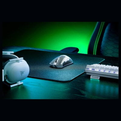 Razer Mouse Razer DeathAdder V3 Pro White / RZ01-04630200-R3G1