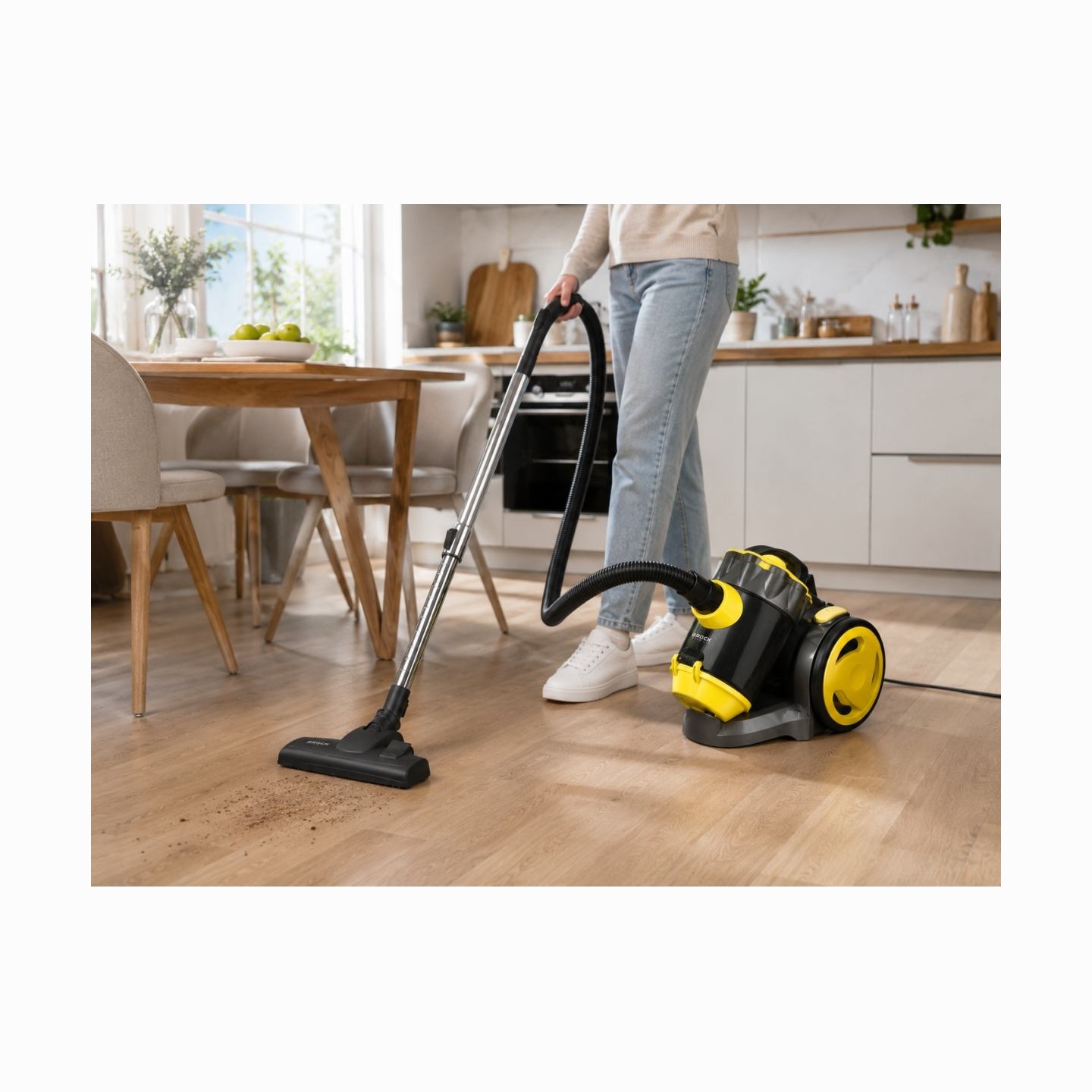 Brock BVC 8056 YT Cyclone Bagless Vacuum Cleaner 800W, Black/Yellow