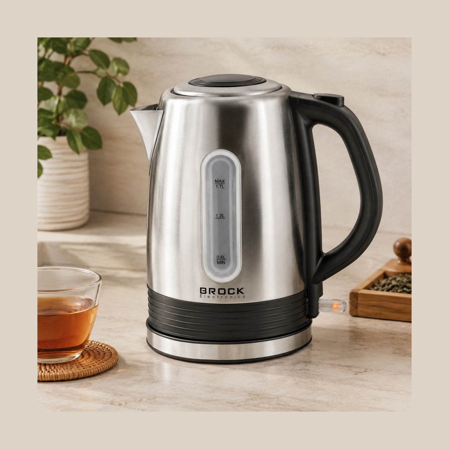 Brock WK 9903 SS Kettle With 360 Degree Base 1,7L 2200W Black/Steel