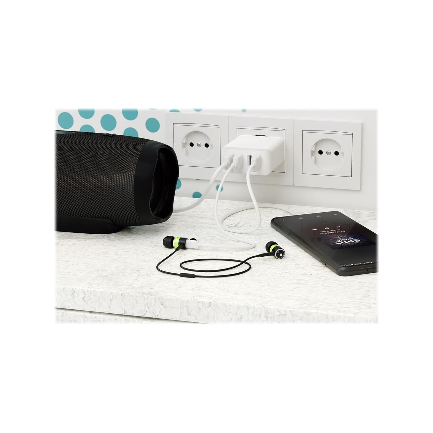 Goobay 44962 30 W USB-A Multiport Charger, White