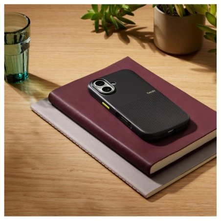 Apple iPhone 17 Rugged Case with MagSafe and Camera Control – Everest Black | Apple