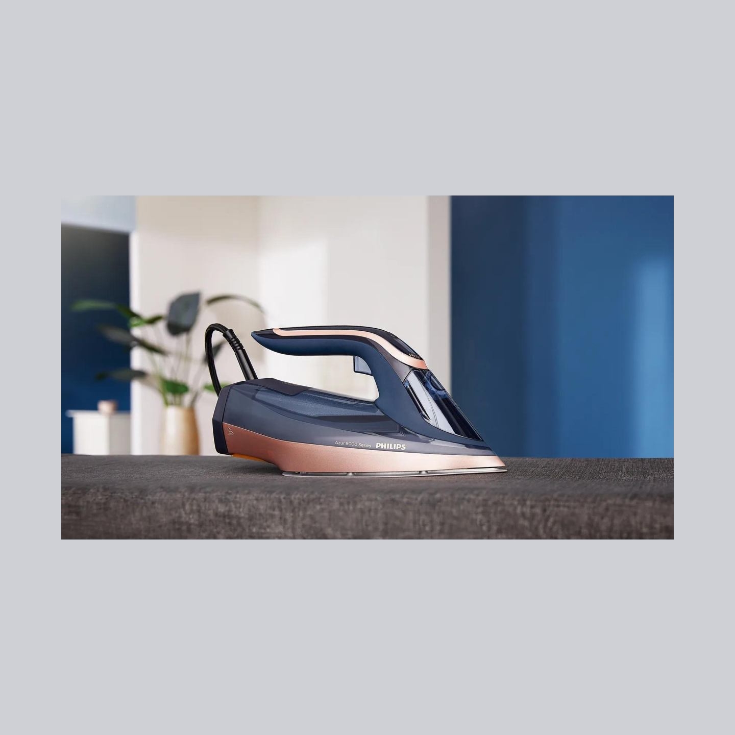 Philips  Azur 8000 Series Steam Iron DST8050/20 / DST8050/20