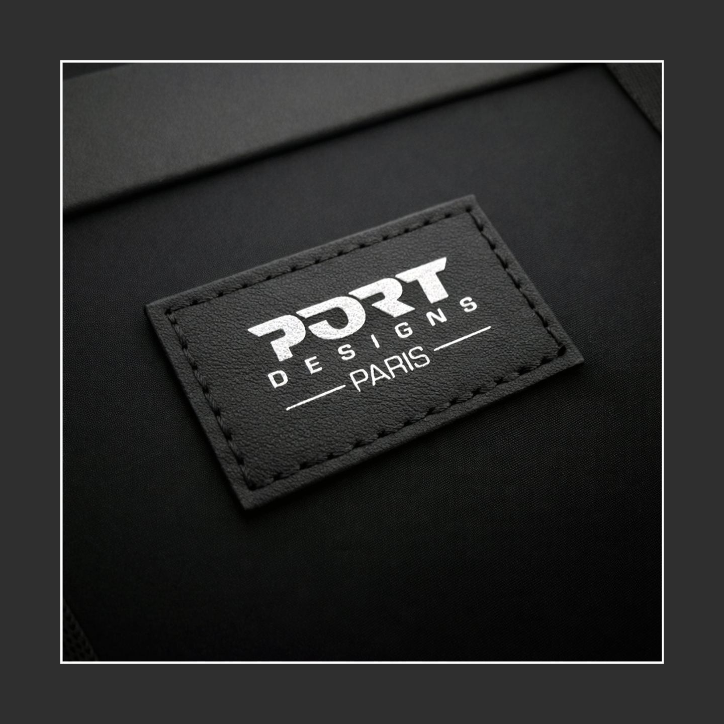 Port Designs Muse Signature | Fits up to size 16 " | Tote bag | Shoulder strap | Waterproof | Black