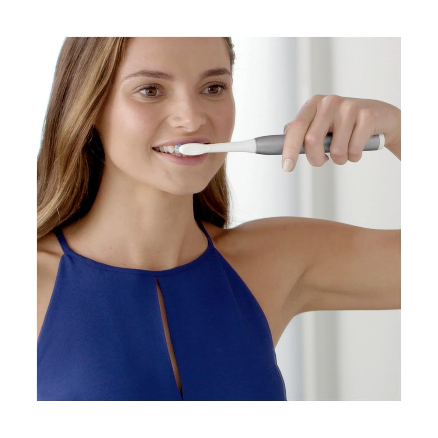 Oral-B Pulsonic Slim Luxe 4000 Sonic | Electric Toothbrush | Rechargeable | For adults | Number of brush heads included 1 | Numb