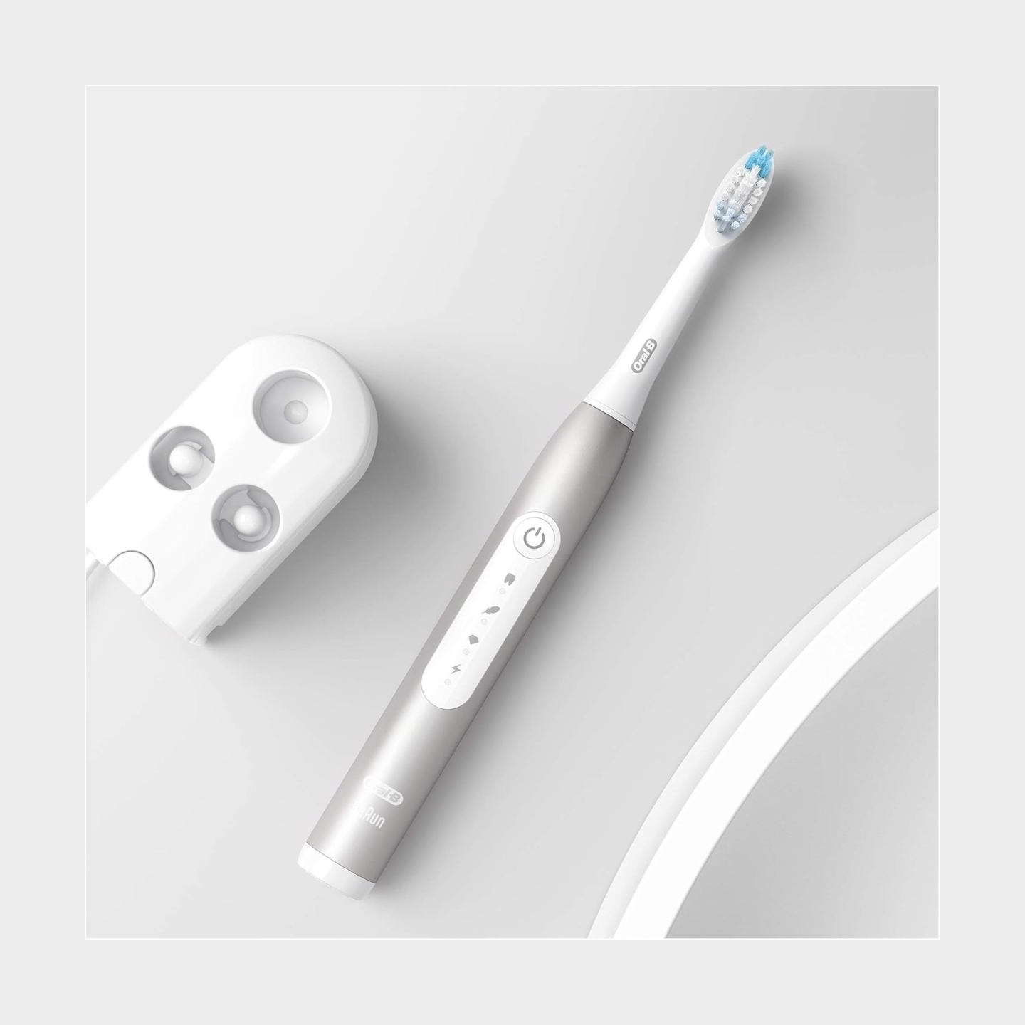 Oral-B Pulsonic Slim Luxe 4000 Sonic | Electric Toothbrush | Rechargeable | For adults | Number of brush heads included 1 | Numb