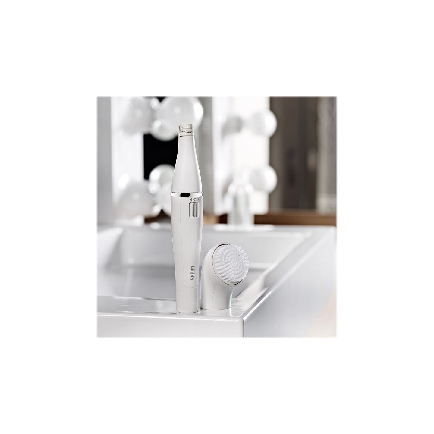 Braun Face Facial Epilator and Brush | SE810 | Number of power levels 1 | Wet & Dry | White/Silver