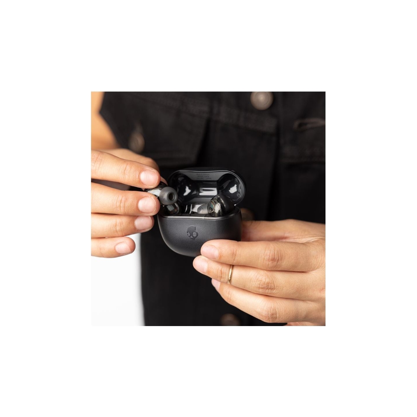 Skullcandy | True Wireless Earbuds | RAIL ANC