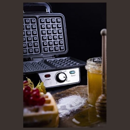 Camry | Waffle Maker | CR 3046 | 1600 W | Number of pastry 2 | Belgium | Black/Stainless Steel