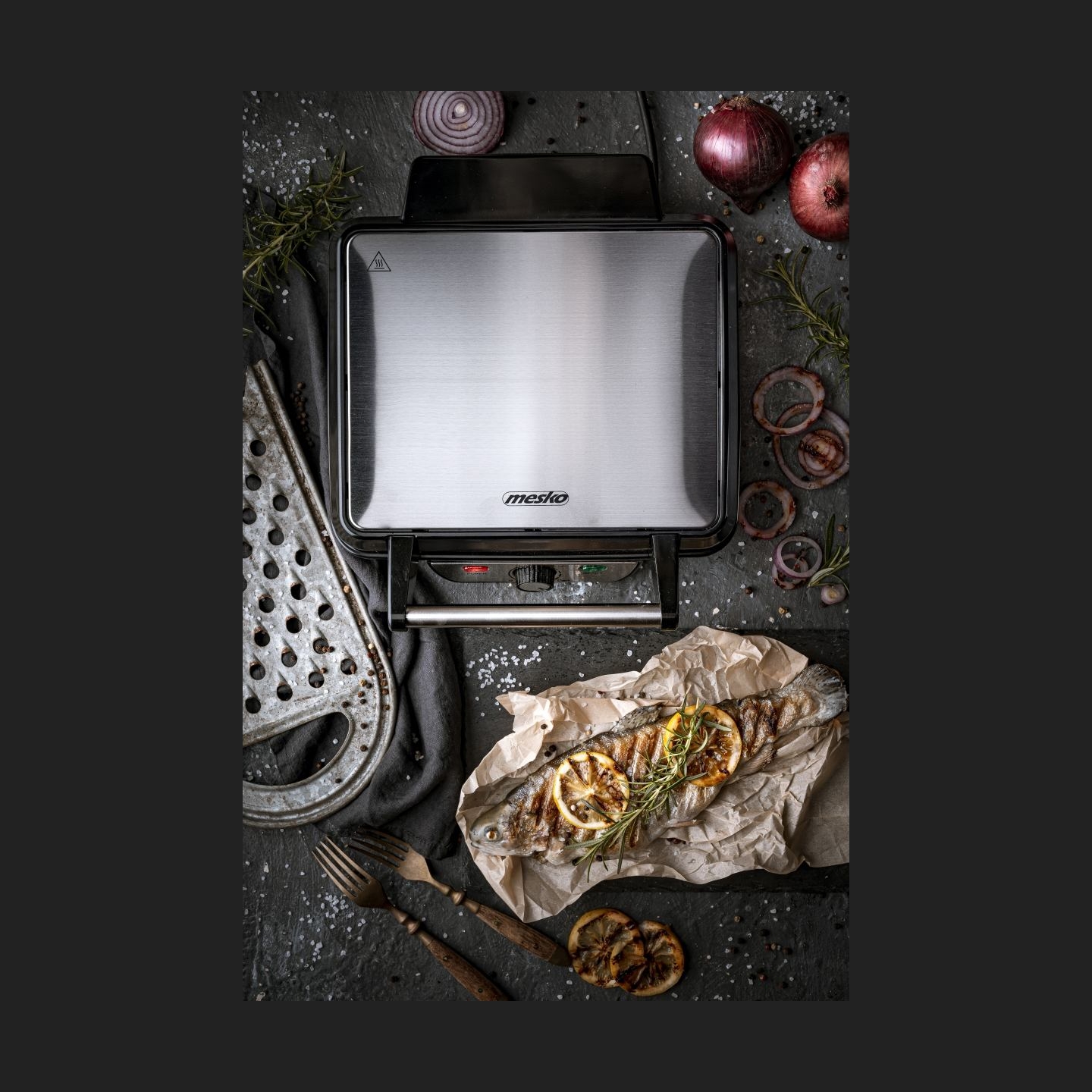 Mesko | Grill | MS 3050 | Contact grill | 1800 W | Black/Stainless steel