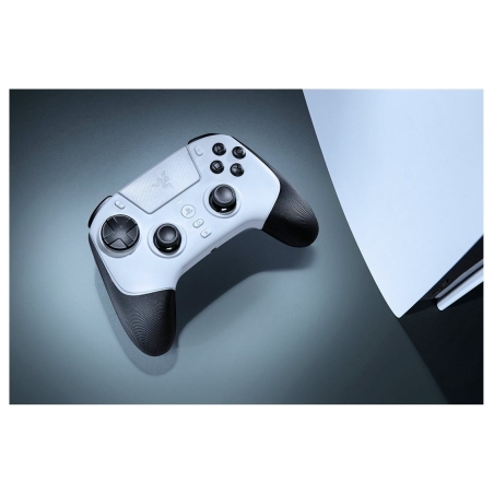 Razer Wireless Esports Controller for PlayStation 5 and PC | Raiju V3 Pro | White