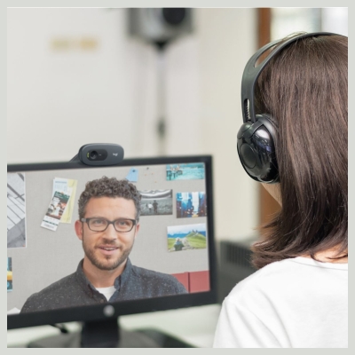 Logitech C505 HD Webcam with Long Range Microphone / 960-001364