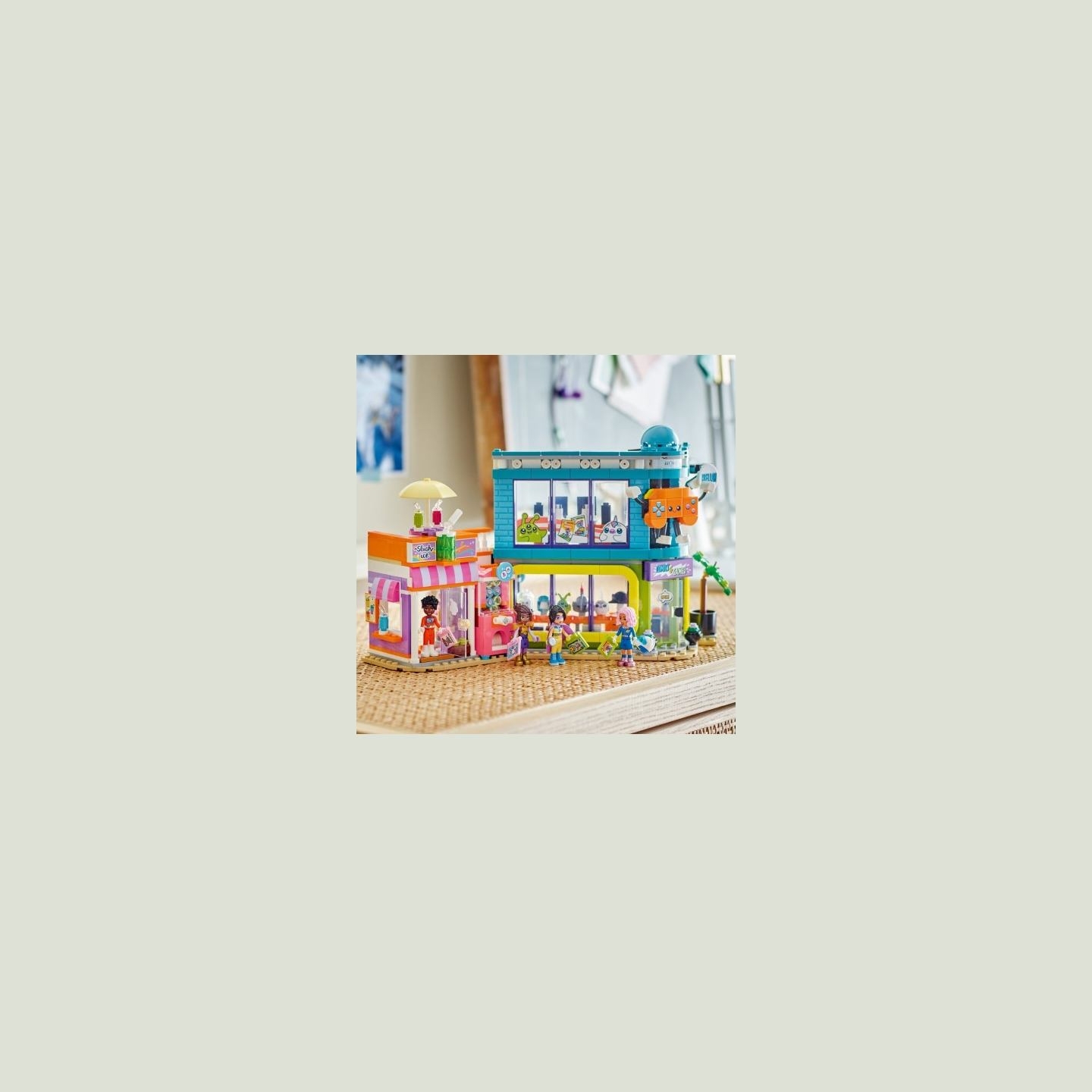 Lego Bricks Friends 42674 Comic Book and Game Store