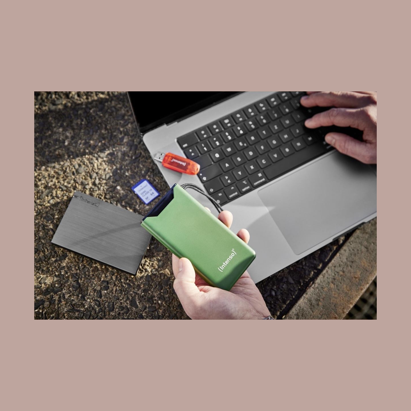 Intenso POWER BANK USB 10000MAH QC3.0/GREEN 7332037 INTENSO