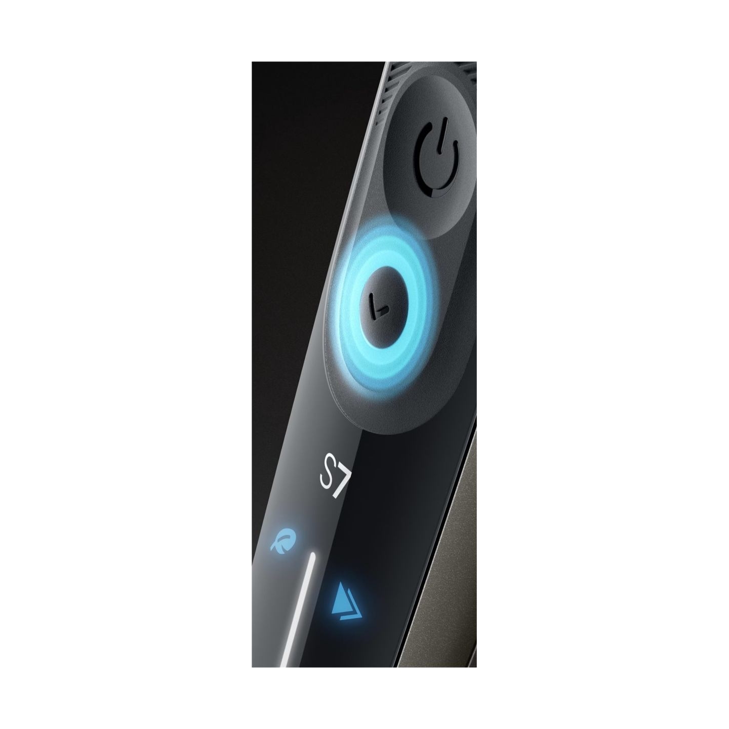 Braun 72-C7200cc Series 7 Shaver, Black/Gold | Braun