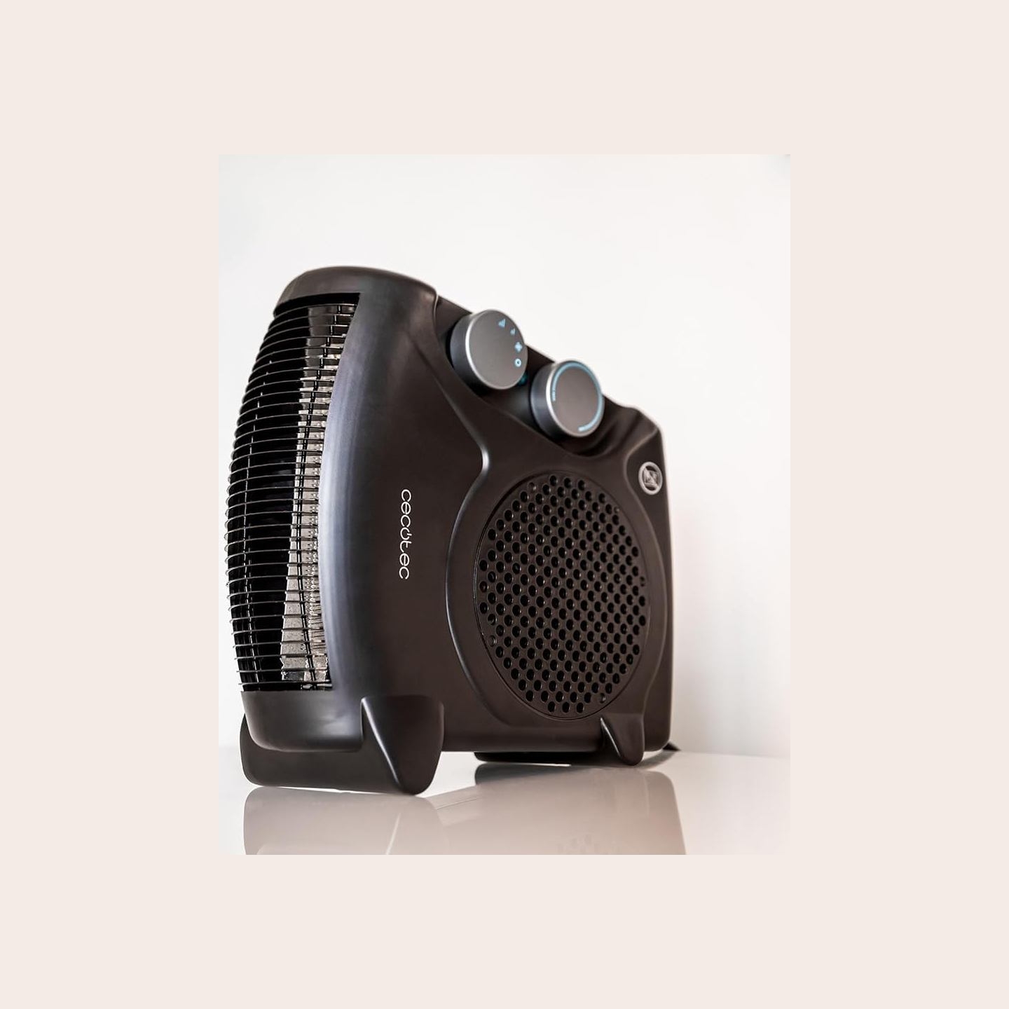 Cecotec ReadyWarm 2000 Max Dual Black | Fan heater | 2000 W | Number of power levels 3 | Suitable for rooms up to 20 m² | Black