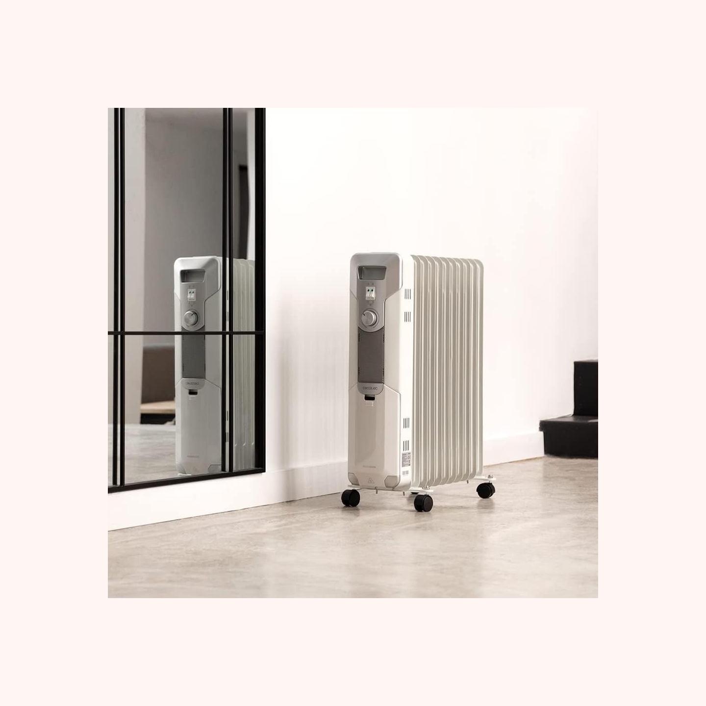 Cecotec ReadyWarm 11000 Space | Oil Radiator | 2500 W | Number of power levels 3 | Suitable for rooms up to 25 m² | White