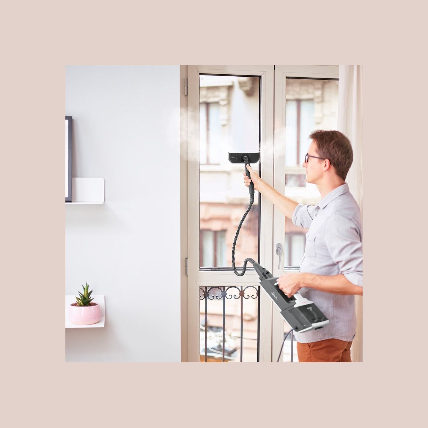 Polti | Steam mop with integrated portable cleaner | PTEU0307 Vaporetto SV660 Style 2-in-1 | Power 1500 W | Steam pressure Not A