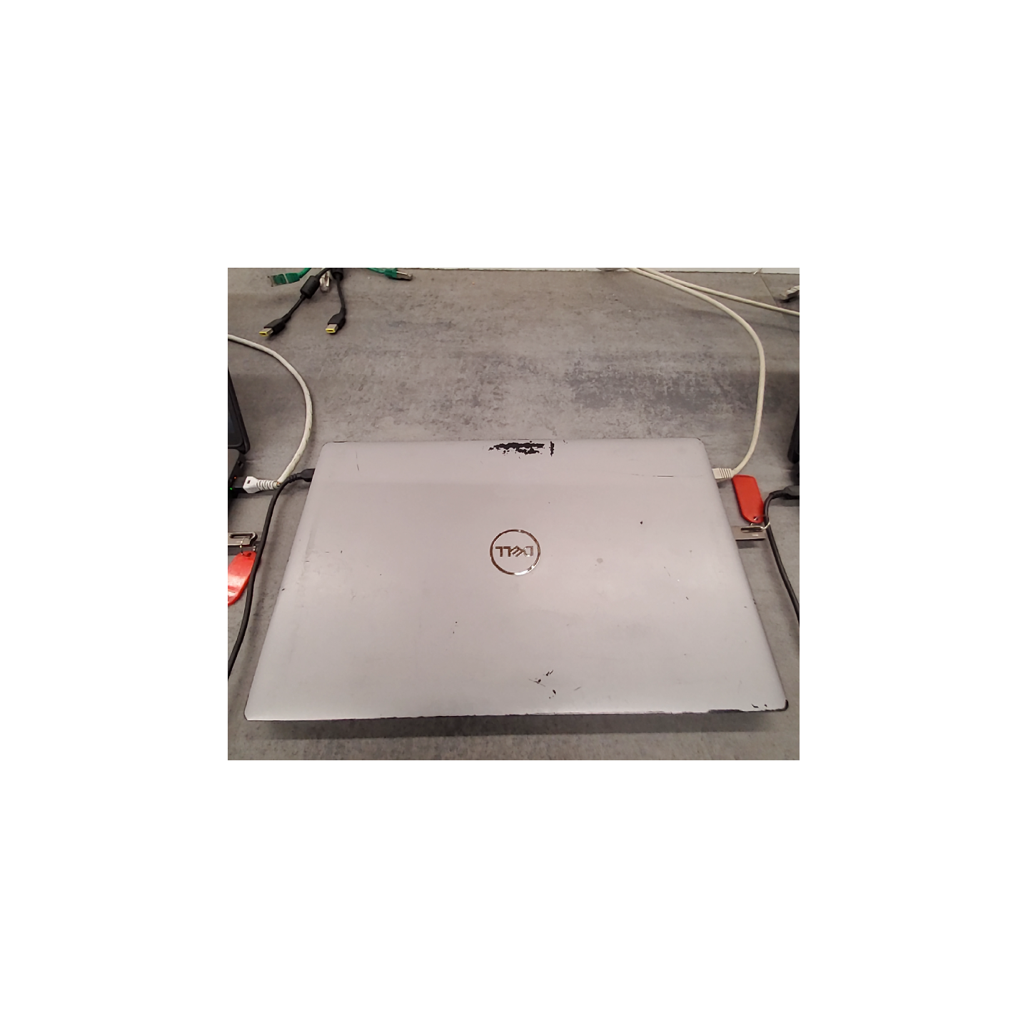 Dell Latitude 5520 | 8 GB | 1 x 256 SSD | B