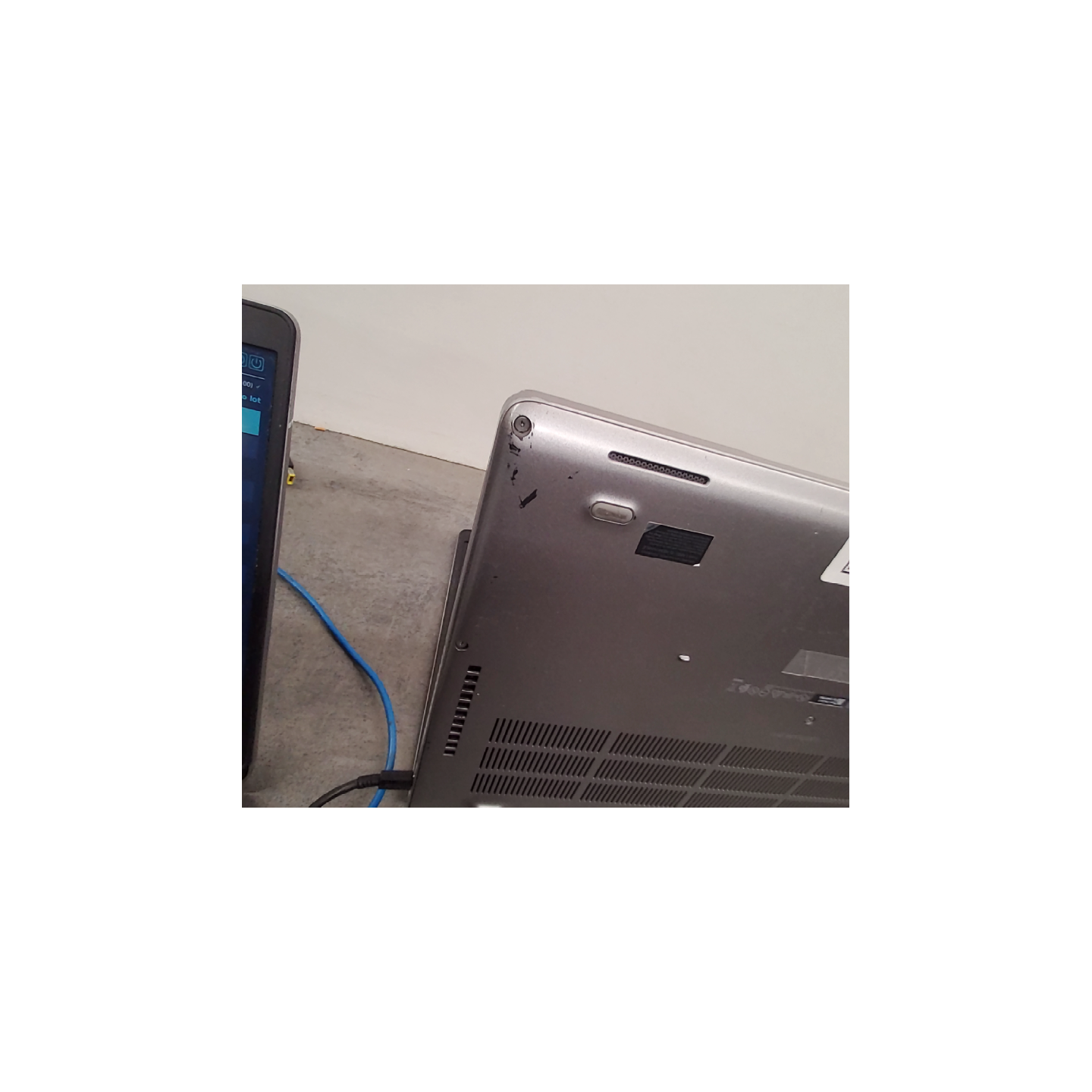 Dell Latitude 5510 | 8 GB | 1 x 256 SSD | B
