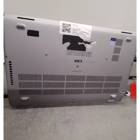 Dell Latitude 5510 | 8 GB | 1 x 256 SSD | A-