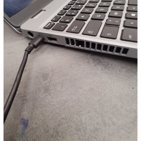 Dell Latitude 5510 | 8 GB | 1 x 256 SSD | A-