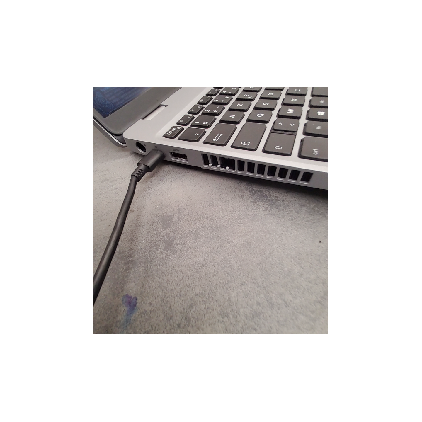 Dell Latitude 5510 | 8 GB | 1 x 256 SSD | A-