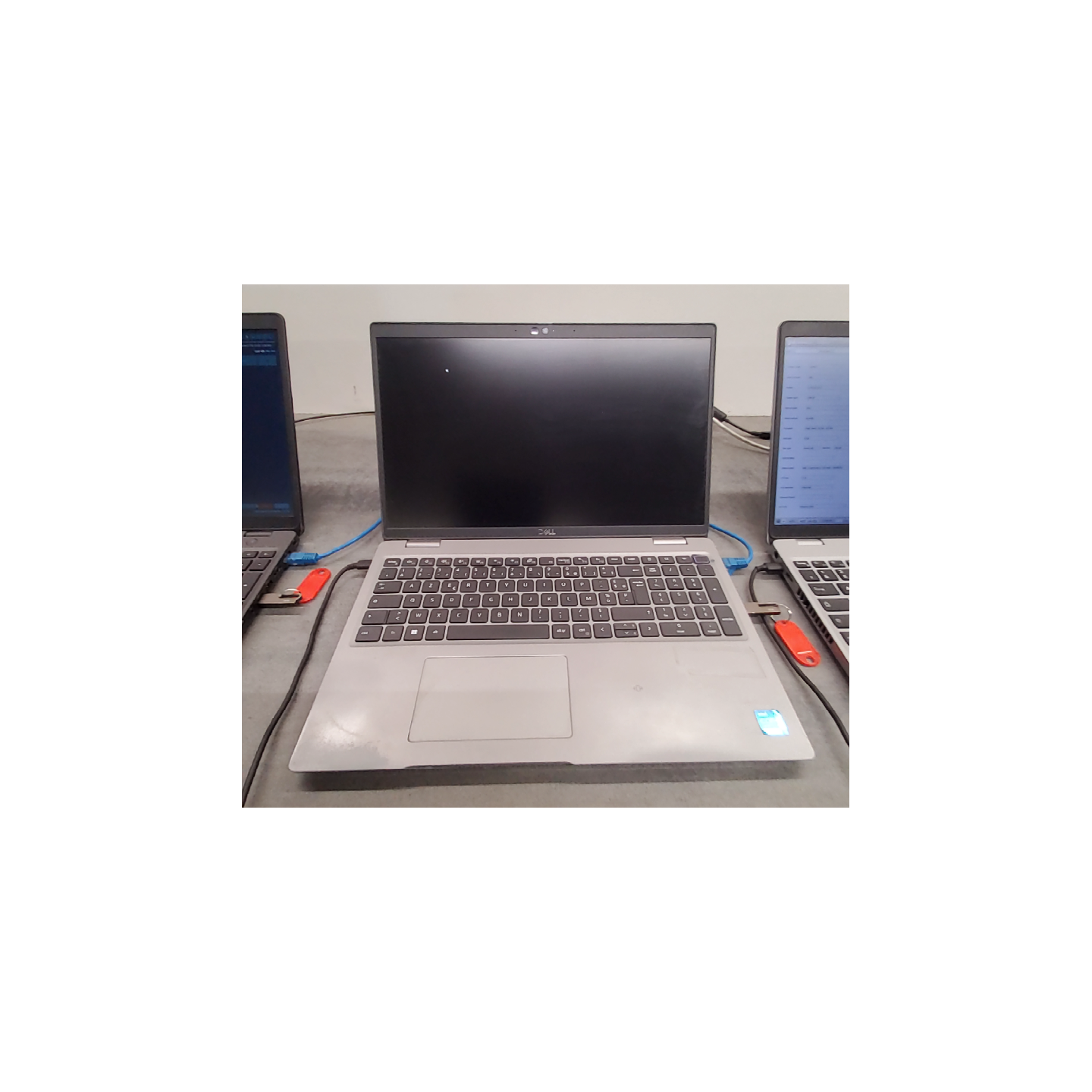 Dell Latitude 5520 | 16 GB | 1 x 512 SSD | B