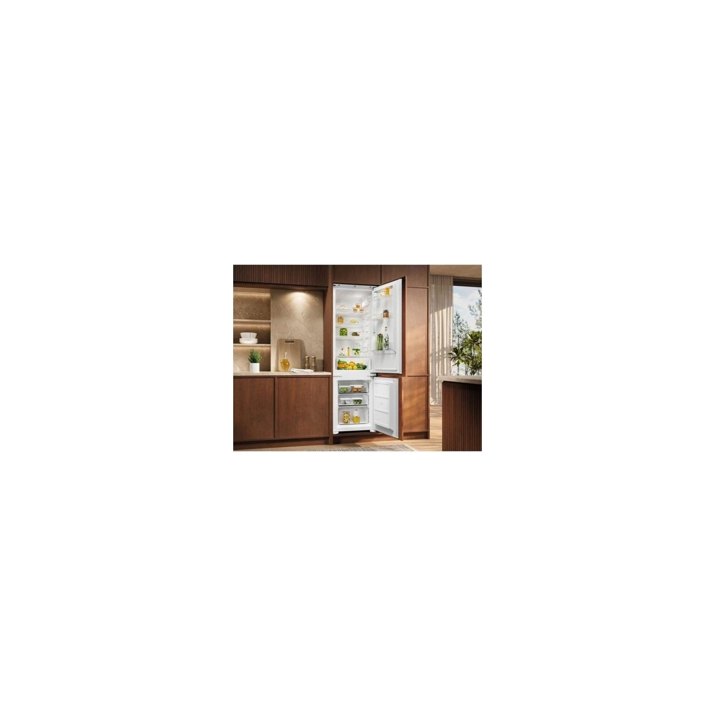 Electrolux Fridge-freezer BI ENS3SE18S