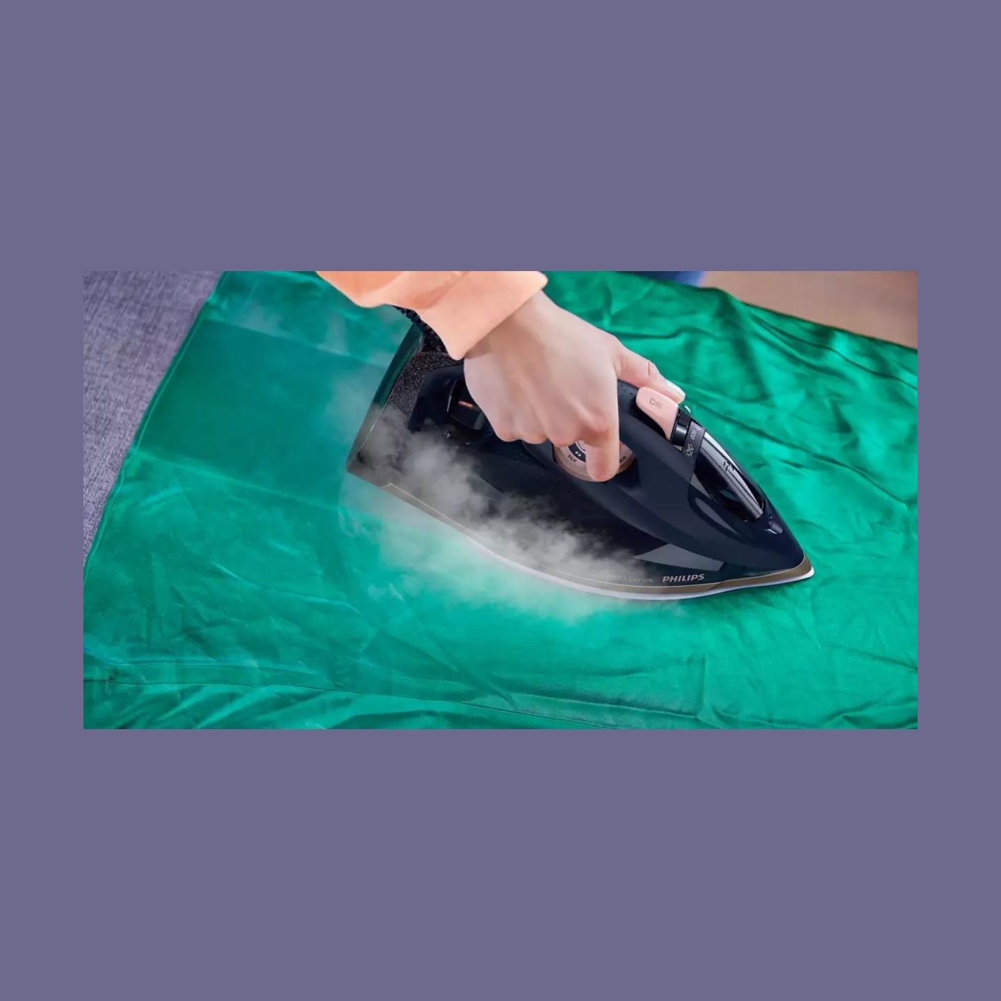 Philips | DST7510/80 | Steam Iron | 3200 W | Water tank capacity 300 ml | Continuous steam 55 g/min | Steam boost performance 26