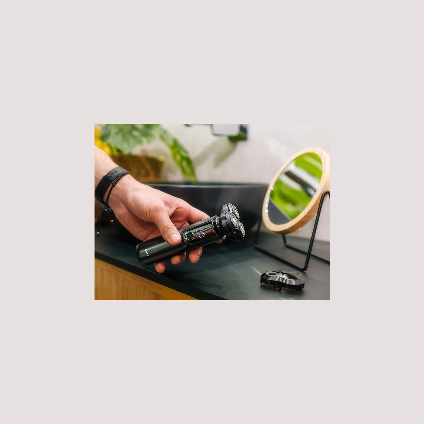 Lafe 47537 GLR001 Man Shaver