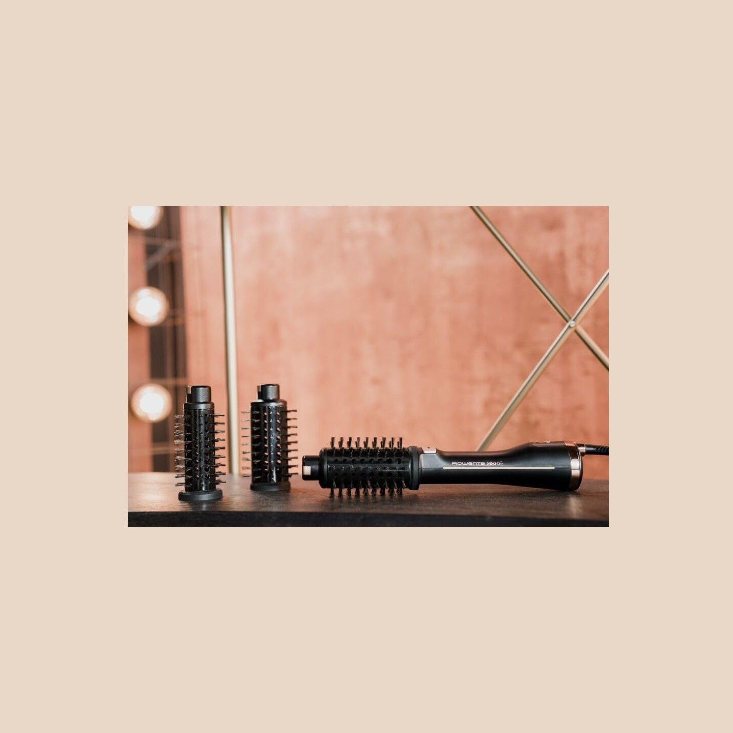 Rowenta | Styling Hair Brush | CF9620 | Temperature (max) 80 °C | Number of heating levels 3 | Black/Gold Rose
