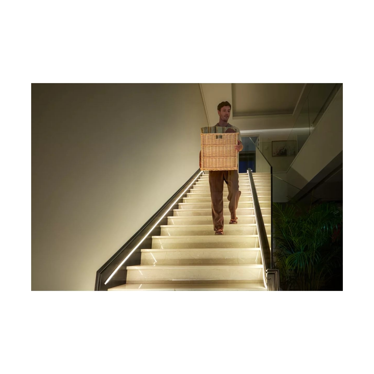 Philips Hue OmniGlow Lightstrip 3 m | 40 W | Bluetooth, Zigbee