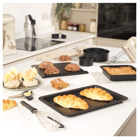 Salter BW125511EU7 Bakes 3-Piece Cake Tin Set
