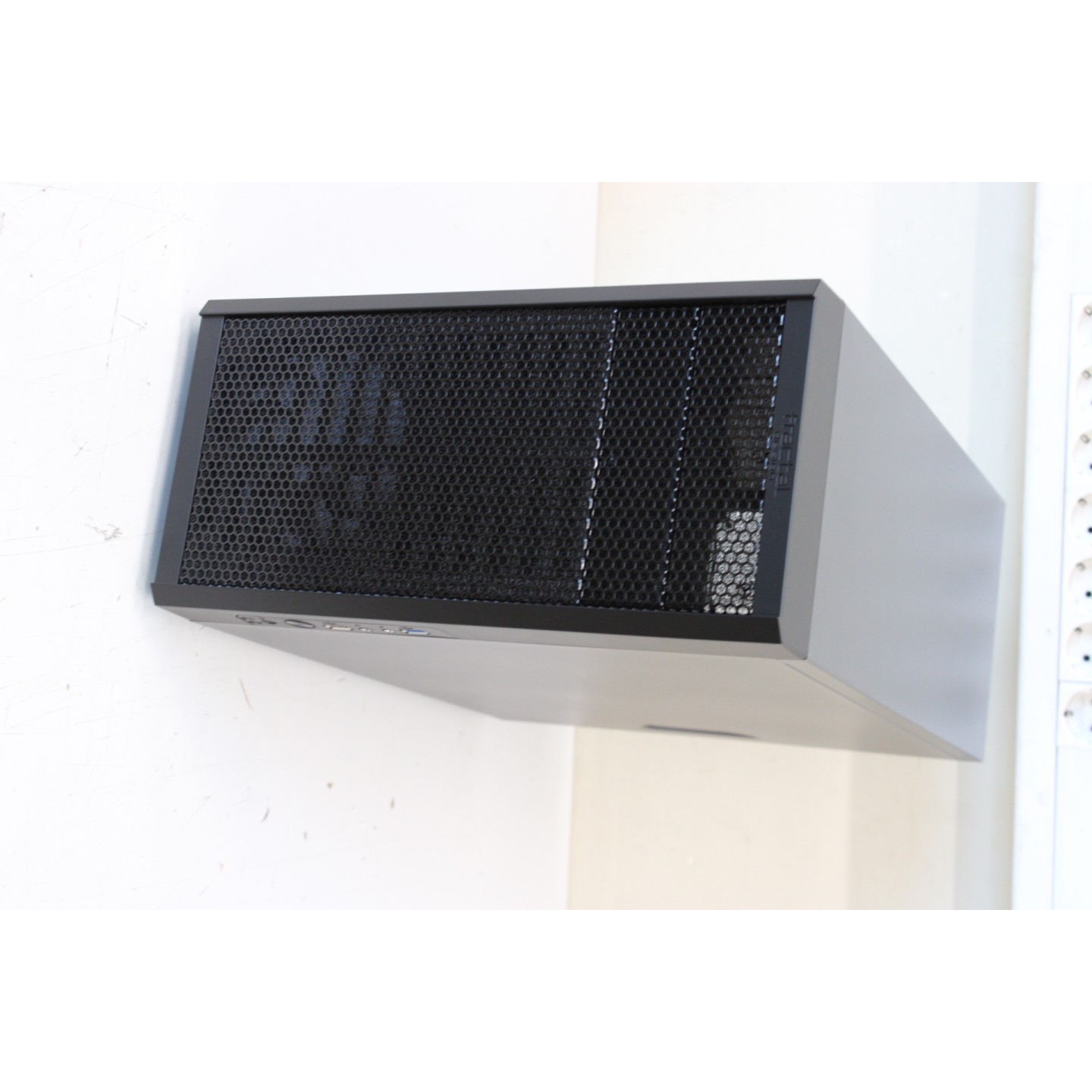 Outlet product photo