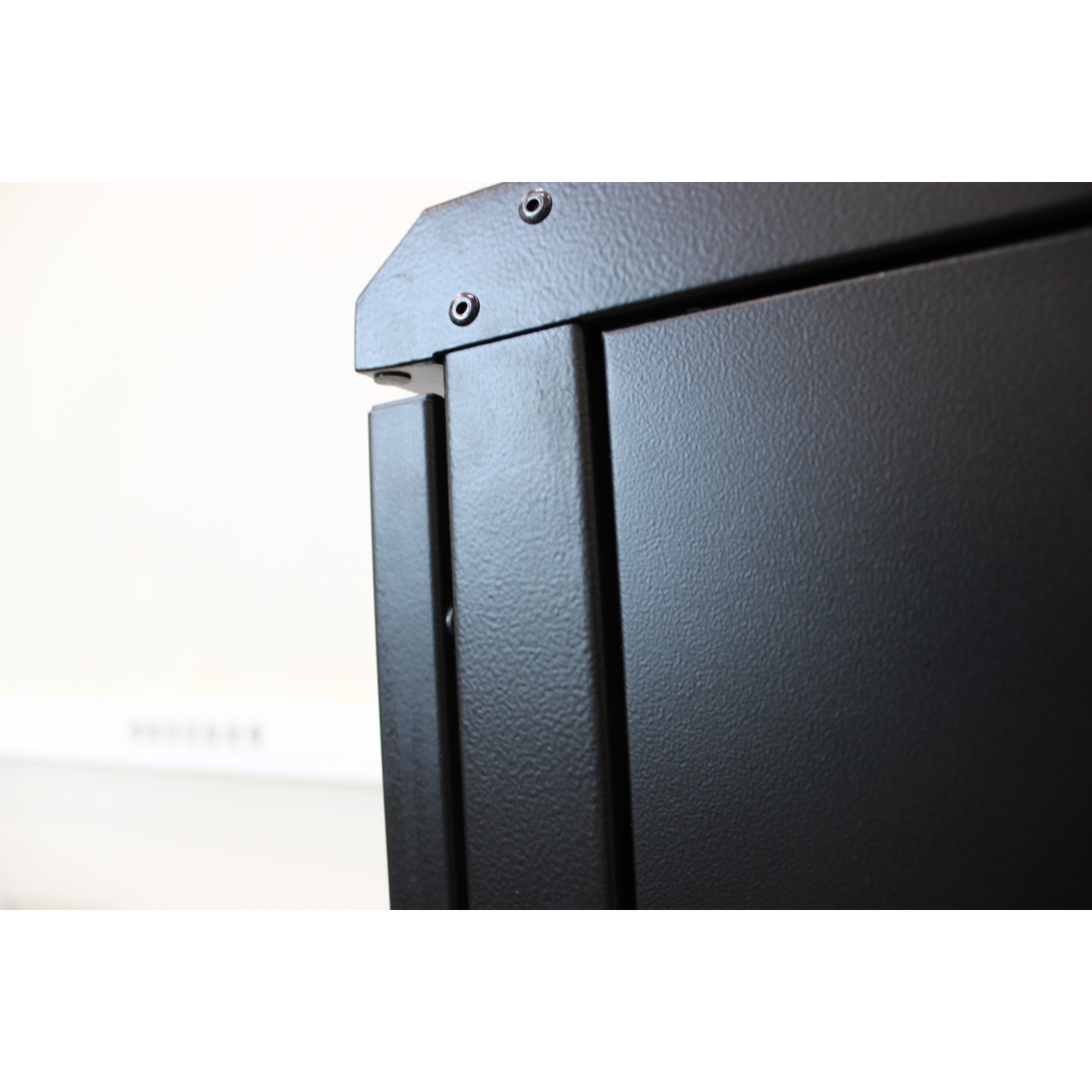 Outlet product photo