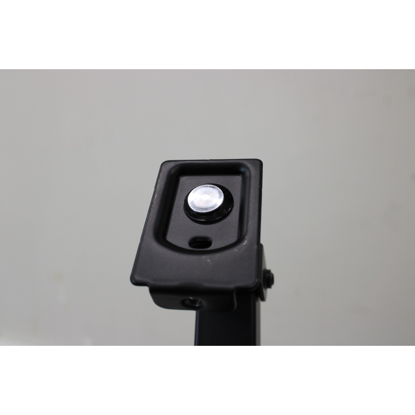 Outlet product photo