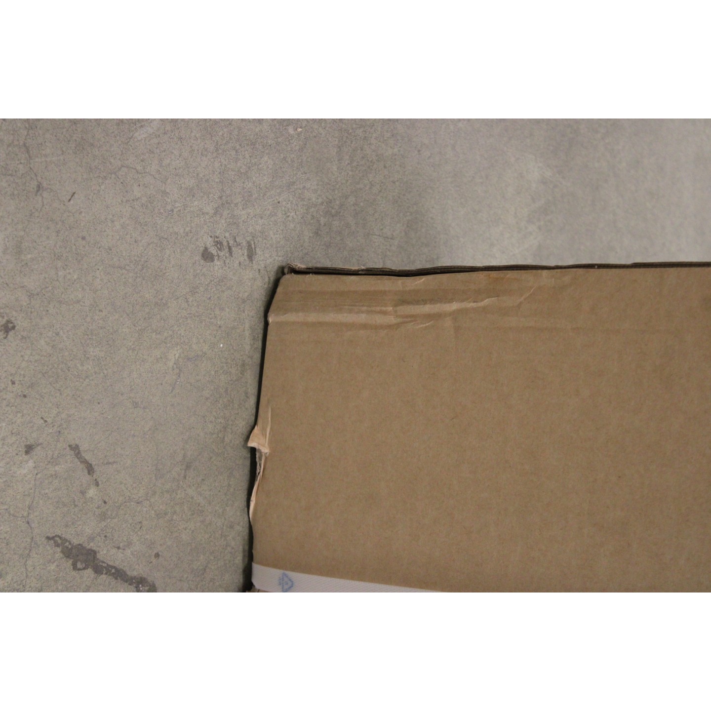 Outlet product photo